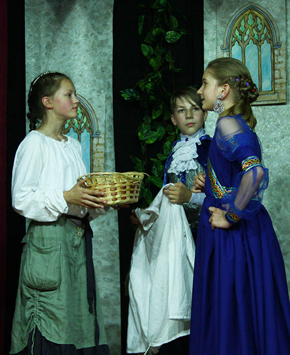 Детский спектакль_Принцесса-прачка_Театральная студия им.Н.В.Гоголя_Актерское мастерство_Театральные курсы_ Одесса_Черемушки_Таирово (2)