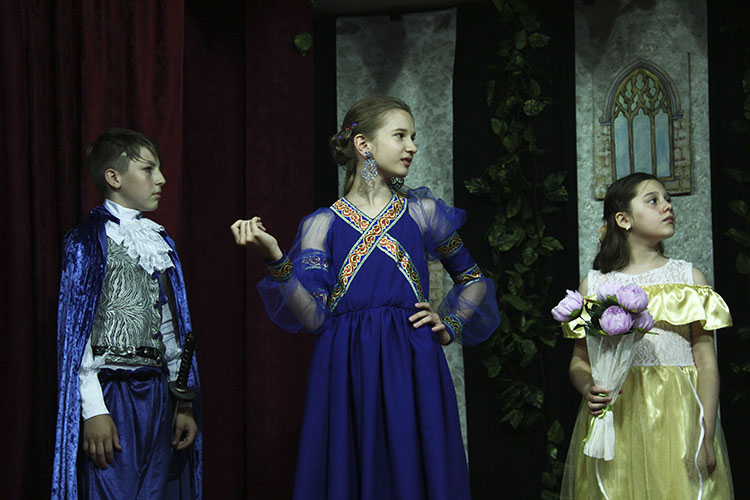 Детский спектакль_Принцесса-прачка_Театральная студия им.Н.В.Гоголя_Актерское мастерство_Театральные курсы_ Одесса_Черемушки_Таирово (3)