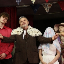 Театральная студия Гоголя_Обыкновенное чудо_Спектакль_Актерские курсы_Александр Поточный (57)